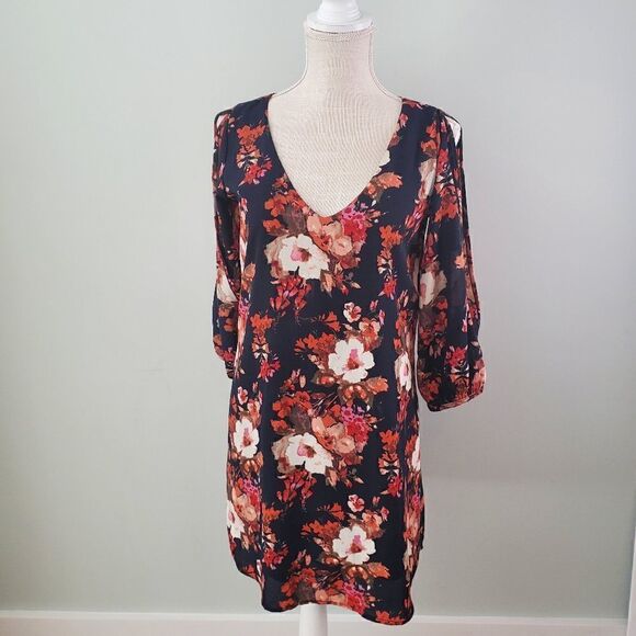 LULUS WOMEN'S  SHIFTING DEARS NAVY BLUE FLORAL DESIGN SPLIT SLEEVE DRESS SIZE XS - Picture 1 of 9